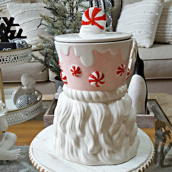 NEW! NUTCRACKER LARGE COOKIE JAR W/PEPPERMINT CANDY - Picture 3 of 5